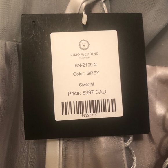 Prom dress - Picture 7 of 8